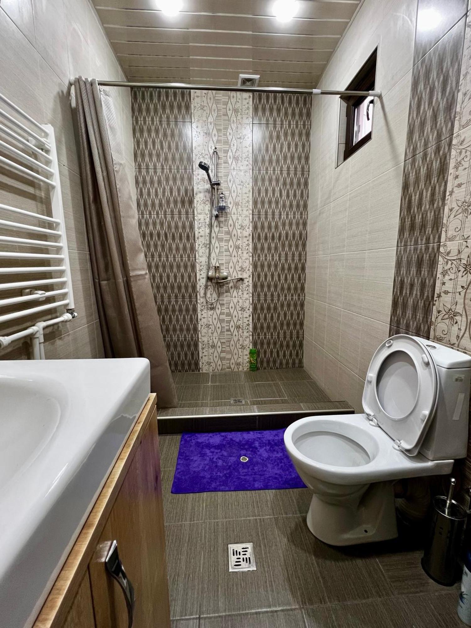 New , Comfortable 3 Bedroom House يريفان المظهر الخارجي الصورة